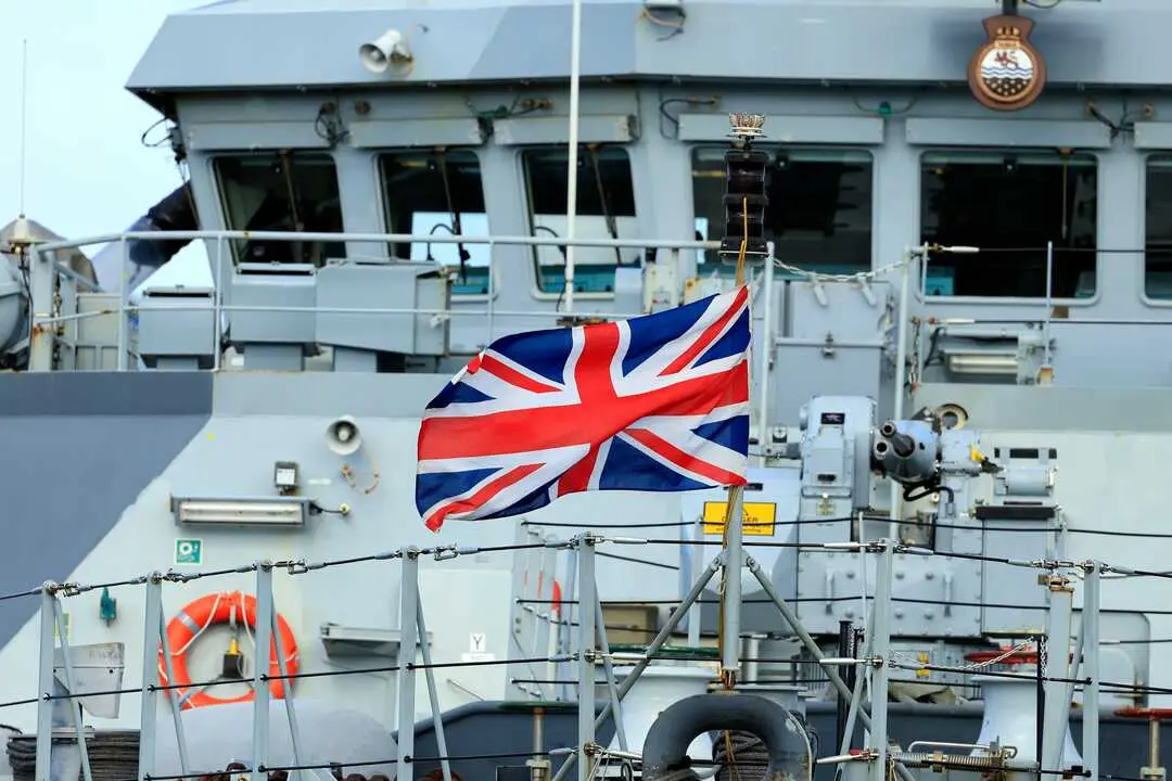 La Royal Navy ten&iacute;a un problema escondido en sus propios drones david-clode-YTcNICrWRZA-unsplash