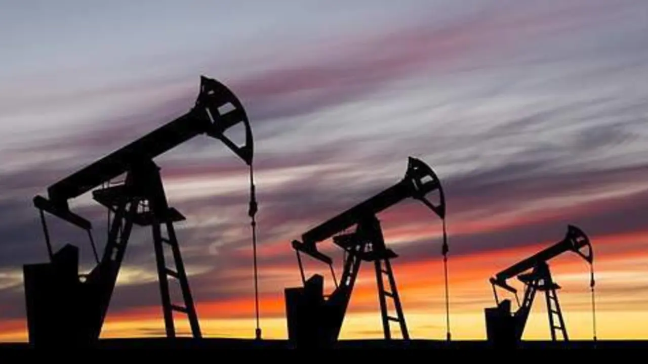 Rebote energético: la AIE eleva previsiones y el petróleo vuelve a crecer con fuerza