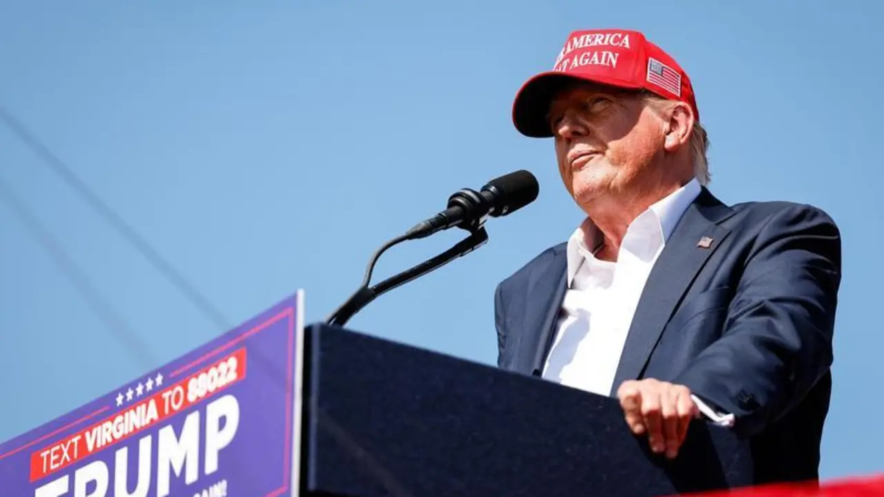 June 28, 2024, Chesapeake, Virginia, USA: Former President Donald Trump speaks at Greenbrier Farms in Chesapeake, Virginia, on June 28, 2024.
Europa Press/Contacto/Billy Schuerman
28/6/2024