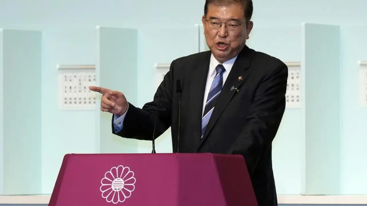 TOKYO, Sept. 27, 2024  -- Shigeru Ishiba speaks before a runoff election at the Liberal Democratic Party's (LDP) leadership election in Tokyo, Japan, Sept. 27, 2024. Female hopeful Economic Security Minister Sanae Takaichi and former Defense Minister Shigeru Ishiba will compete in a runoff in a ruling Liberal Democratic Party (LDP) leadership vote on Friday after none of the nine candidates secured a majority in the first round of voting.,Image: 912559982, License: Rights-managed, Restrictions: , Model Release: no, Credit line: Hiro Komae / Xinhua News / ContactoPhoto