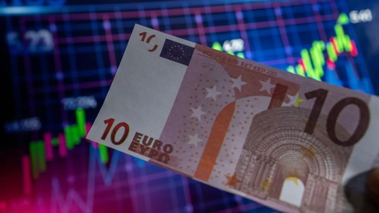 July 24, 2023, Turkey: In this photo illustration ten euros banknote seen displayed in front of an economic chart. In the election that took place on 28 May in Turkey, that resulted in the election of Recep Tayyip Erdo?an, the joint candidate of the Justice and Development Party (AK Party), the Nationalist Movement Party (MHP), the Great Unity Party (BBP) and the Re-Wealth Party (YRP), became the 13th President, the Dollar has appreciated by 34% against the Turkish Lira, while the Euro has appreciated by 41%,Image: 791866901, License: Rights-managed, Restrictions: , Model Release: no, Credit line: Tunahan Turhan / Zuma Press / ContactoPhoto