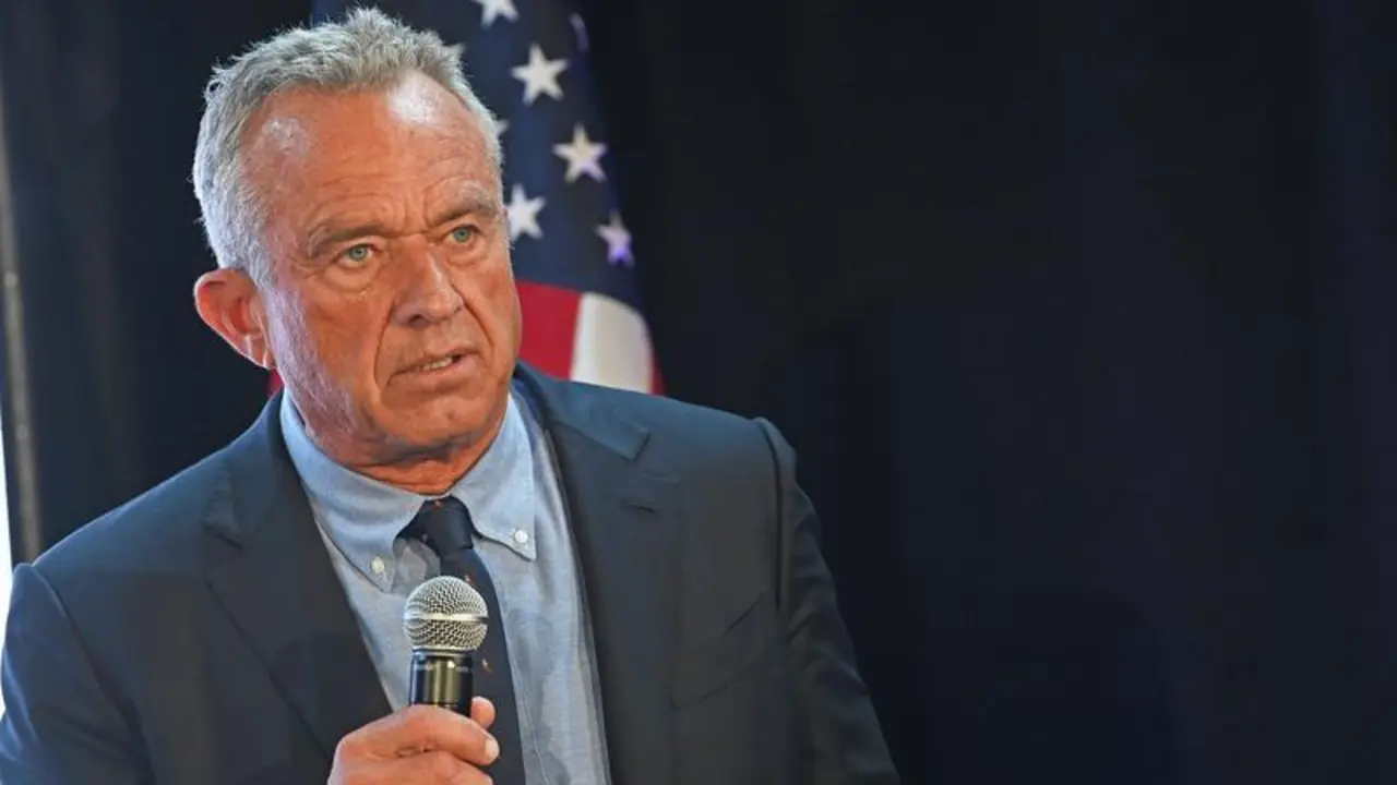 May 1, 2024, New York, New York, USA: RFK Jr. COMES OUT SWING: American politician, environmental lawyer, anti-vaccine activist, and conspiracy theorist ROBERT F. KENNEDY JR., 70, microphone in hand, paces the stage li9kea caged tiger. The 'We The People' Party candidate, 'challenges Biden to drop out, insisting he has better shot of defeating Trump.' Then responding to attacks he’s a spoiler for Trump, said would be happy to make a similar appeal to the former president as well, but Trump is not a spoiler because he can actually win.' The presentation responds to attacks from both parties about his ability to swing the general election. Kennedy has undergone a barrage from Trump in particular in recently, former president saying on social media that supporting Kennedy amounted to a “wasted vote.” Democrats have not been shy about their critiques of Kennedy either.,Image: 869489432, License: Rights-managed, Restrictions: , Model Release: no, Pictured: Kennedy Jr. Robert F., Credit line: Andrea Renault / Zuma Press / ContactoPhoto