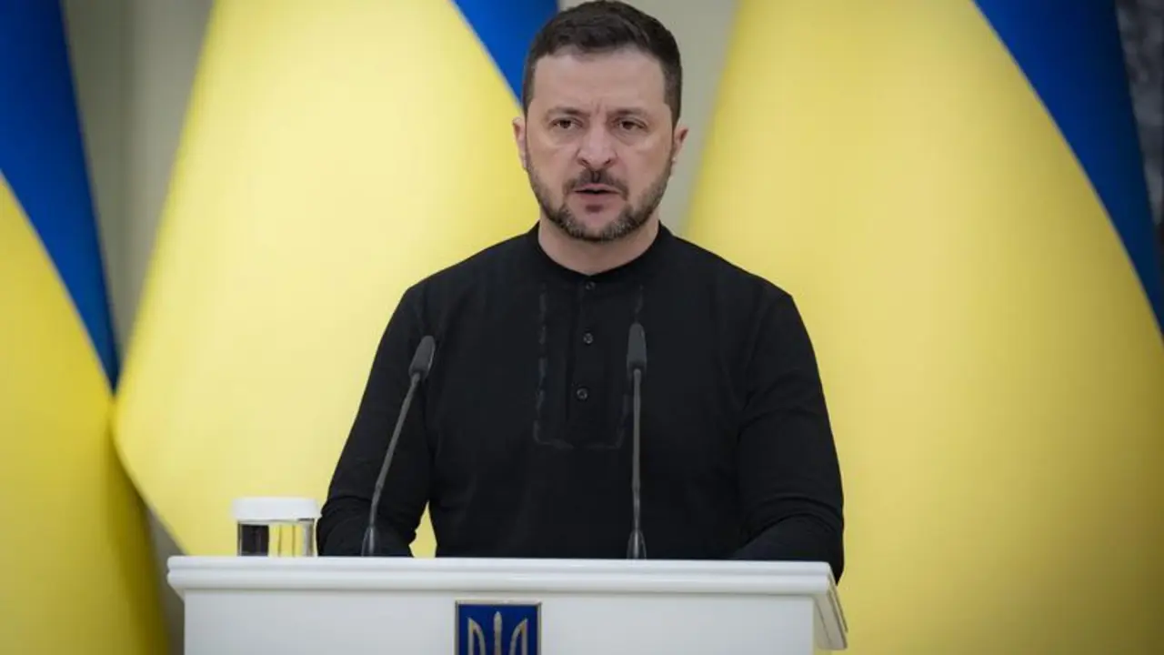 November 8, 2024, Kiev, Kyiv Oblast, Ukraine: Ukrainian President Volodymyr Zelenskyy, delivers remarks before awarding certificates for free apartments to Heroes of Ukraine and family members of fallen warriors during a ceremony at the Mariinskyi Palace, November 8, 2024 in Kyiv, Ukraine.,Image: 931971858, License: Rights-managed, Restrictions: , Model Release: no, Credit line: Ukraine Presidency/Ukrainian Pre / Zuma Press / ContactoPhoto