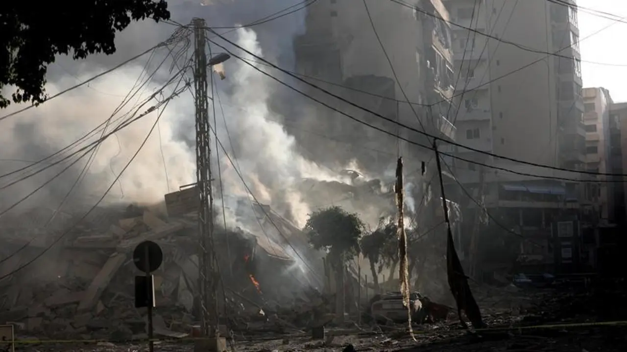 BEIRUT, Oct. 3, 2024  -- This photo shows damages caused by Israeli airstrikes in Beirut, Lebanon, on Oct. 3, 2024. Since Sept. 23, the Israeli army has been launching an unprecedented, intensive air attack on Lebanon in a dangerous escalation with Hezbollah.,Image: 915893842, License: Rights-managed, Restrictions: , Model Release: no, Credit line: Bilal Jawich / Xinhua News / ContactoPhoto