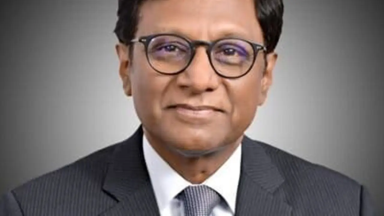 Dr. Mohan Kumar