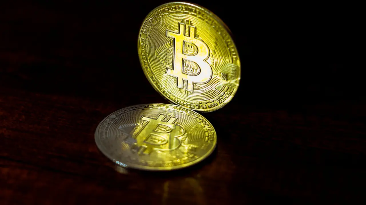 Bitcoin se posiciona para un salto significativo: ¿alcanzará los 160.000 dólares?