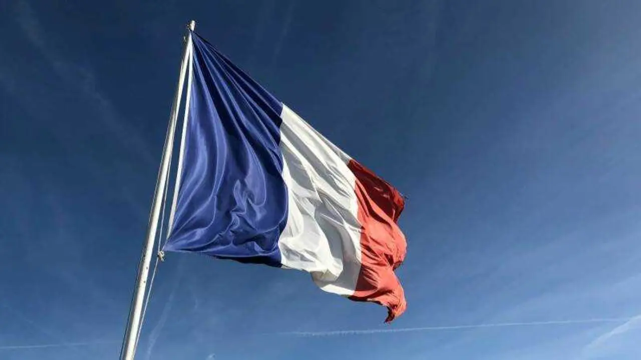 Macron impulsa el regreso voluntario del servicio militar en Francia 

UNSPLASH / ANTHONY CHOREN