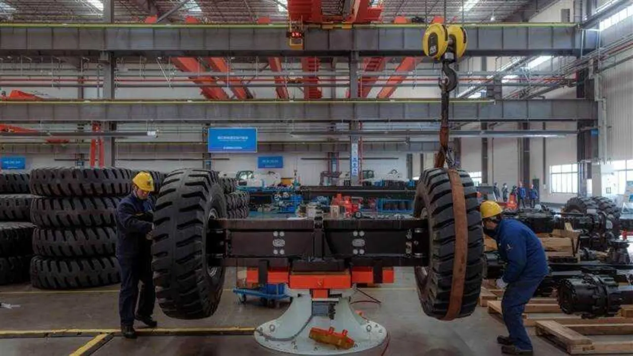 La actividad manufacturera y de servicios en China muestra señales de recuperación en septiembre

EPA-EFE/ALEX PLAVEVSKI