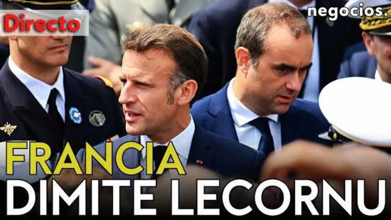Fotografía de Sébastien Lecornu en el momento de su dimisión, con símbolos de la política francesa y una expresión de tensión en su rostro<br>                        <br>                        <br>                        <br>                      