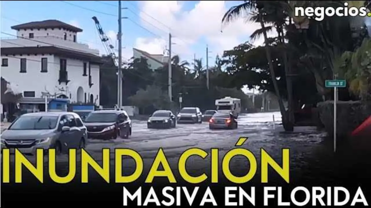 Calles de Florida completamente inundadas tras fuertes lluvias, con vehículos atrapados y equipos de rescate en acción.<br>                        <br>                        <br>                        <br>                      