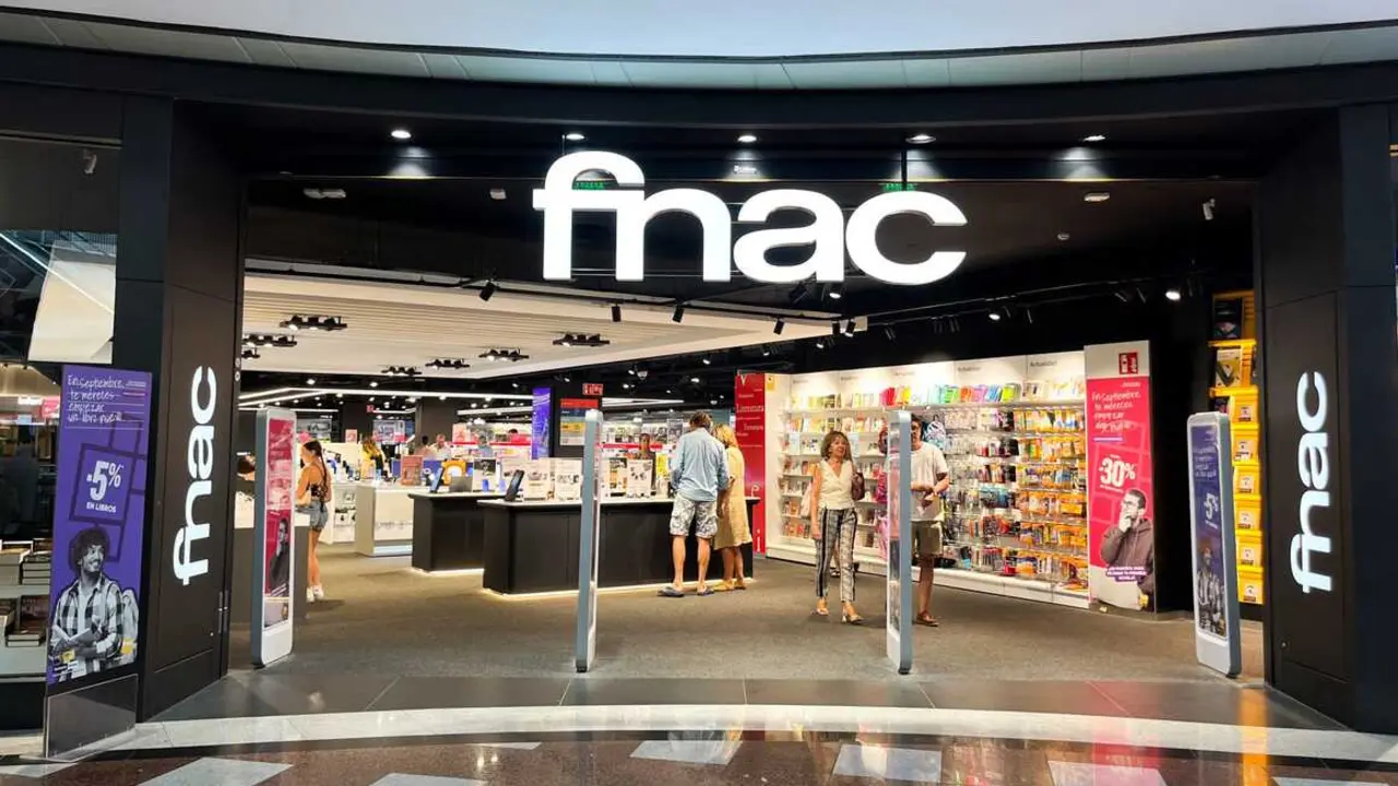 FNAC