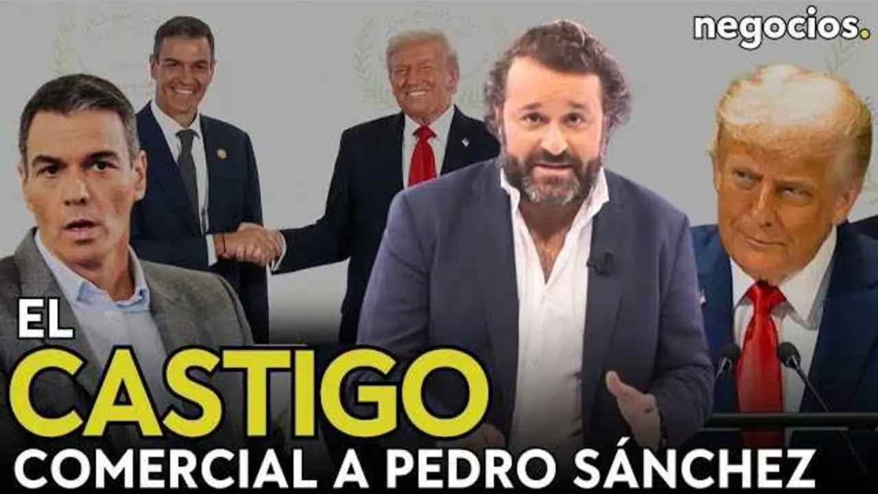 Donald Trump durante una conferencia, acompañado del logotipo de la OTAN en fondo difuso, simbolizando las tensiones comerciales y diplomáticas con España.<br>                        <br>                        <br>                        <br>                      