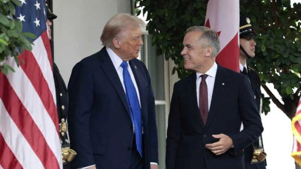 El acuerdo comercial entre Estados Unidos y Canadá podría estar listo para la cumbre de la APEC - EPA / SHAWN EL NUEVO​​​​​​​​