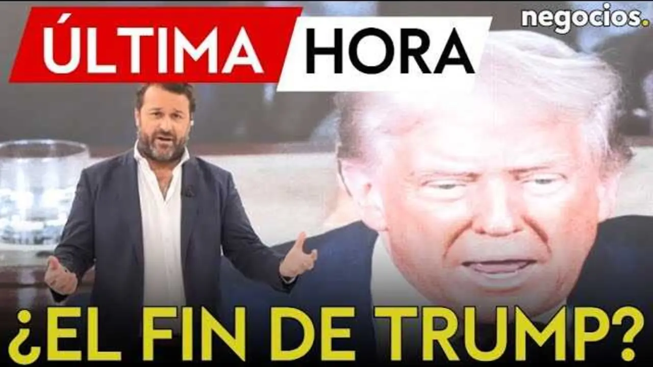 Foto oficial de Donald Trump durante un discurso, con fondo azul, ilustrando su declaración sobre el límite de mandatos presidenciales.<br>                        <br>                        <br>                        <br>                      