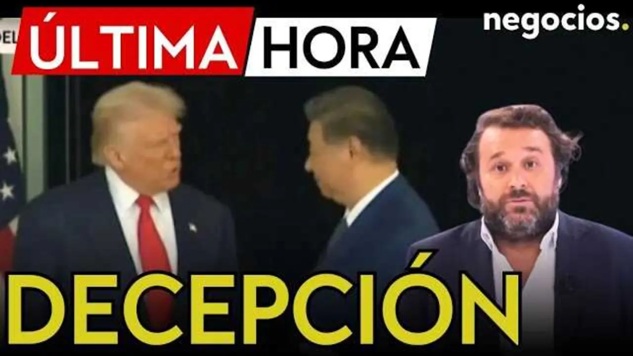 Fotografía oficial de la reunión entre Donald Trump y Xi Jinping en Busán, Corea del Sur, capturando un momento tenso y emblemático de la diplomacia contemporánea.<br>                        <br>                        <br>                        <br>                      