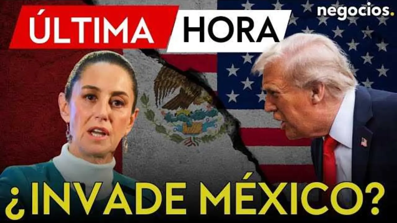 Trump en conferencia de prensa con símbolo del narcotráfico y mapa de México al fondo<br>                        <br>                        <br>                        <br>                      