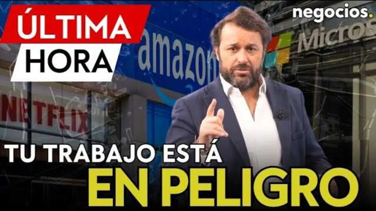 Gráfica ilustrativa que muestra la relación entre el aumento de despidos y la adopción de inteligencia artificial en empresas estadounidenses durante 2025.<br>                        <br>                        <br>                        <br>                      