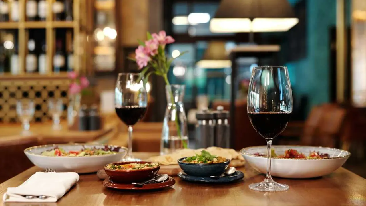 Alimentos pexels-jep-gambardella-5083898