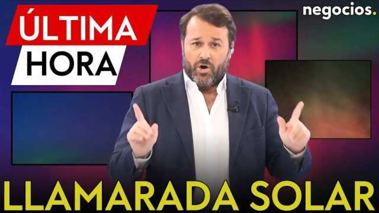 Auroras boreales en un cielo nocturno teñido de verdes y púrpuras visible en Estados Unidos durante una tormenta geomagnética<br>                        <br>                        <br>                        <br>                      