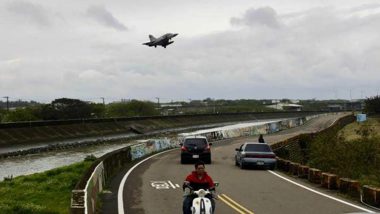 EPA/RITCHIE B. TONGO