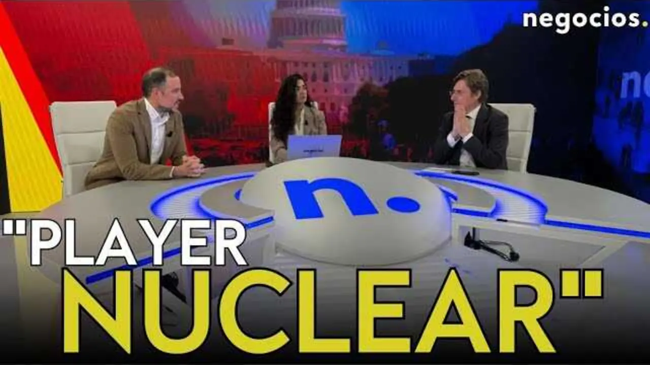 Gráfico ilustrativo con la bandera japonesa superpuesta a gráficos financieros que muestran la fluctuación de bonos y moneda.<br>                        <br>                        <br>                        <br>                      