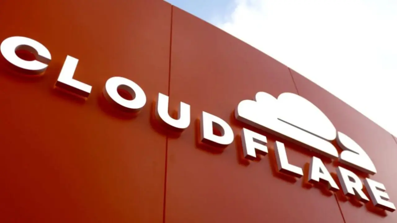 Cloudflare se desploma un 4% en bolsa tras un fallo global de su red