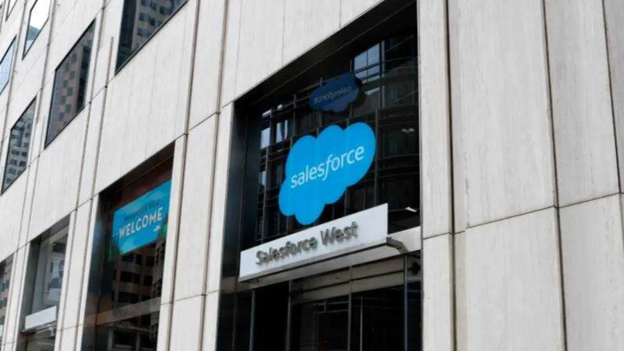 EPA/JOHN G. MABANGLO