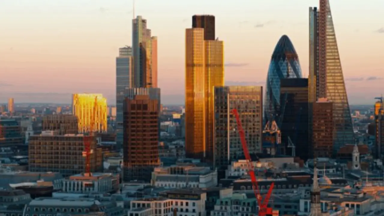 Captura de pantalla 2025-12-05 a las 18.58.02