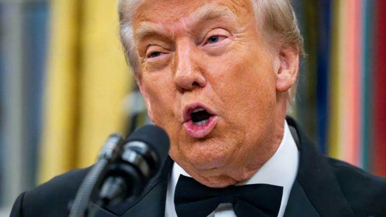 EPA/BONNIE CASH / POOL