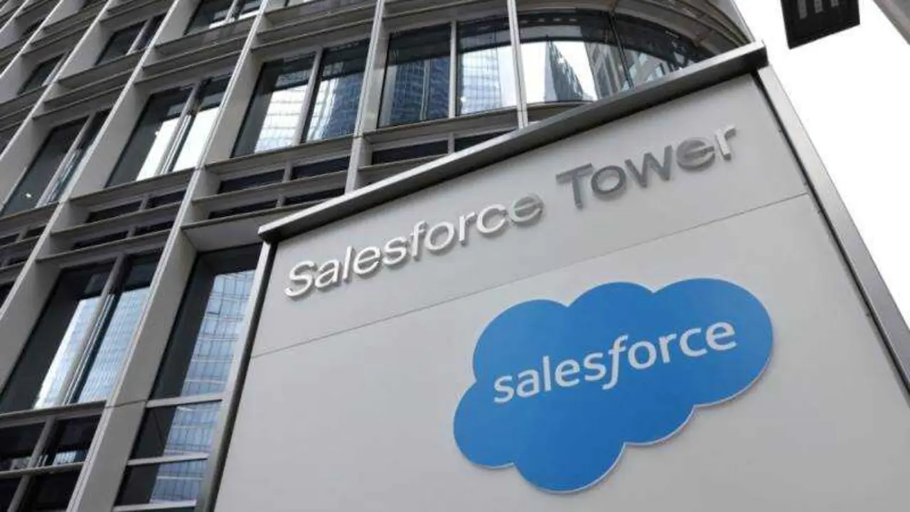 EPA/JOHN G. MABANGLO