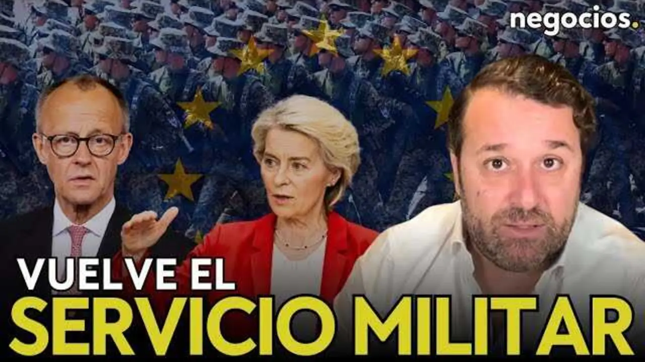 José Antonio Kast en un acto público junto a gráficos que muestran la evolución de la economía china y mapas de Europa con focos de tensión militar<br>                        <br>                        <br>                        <br>                      