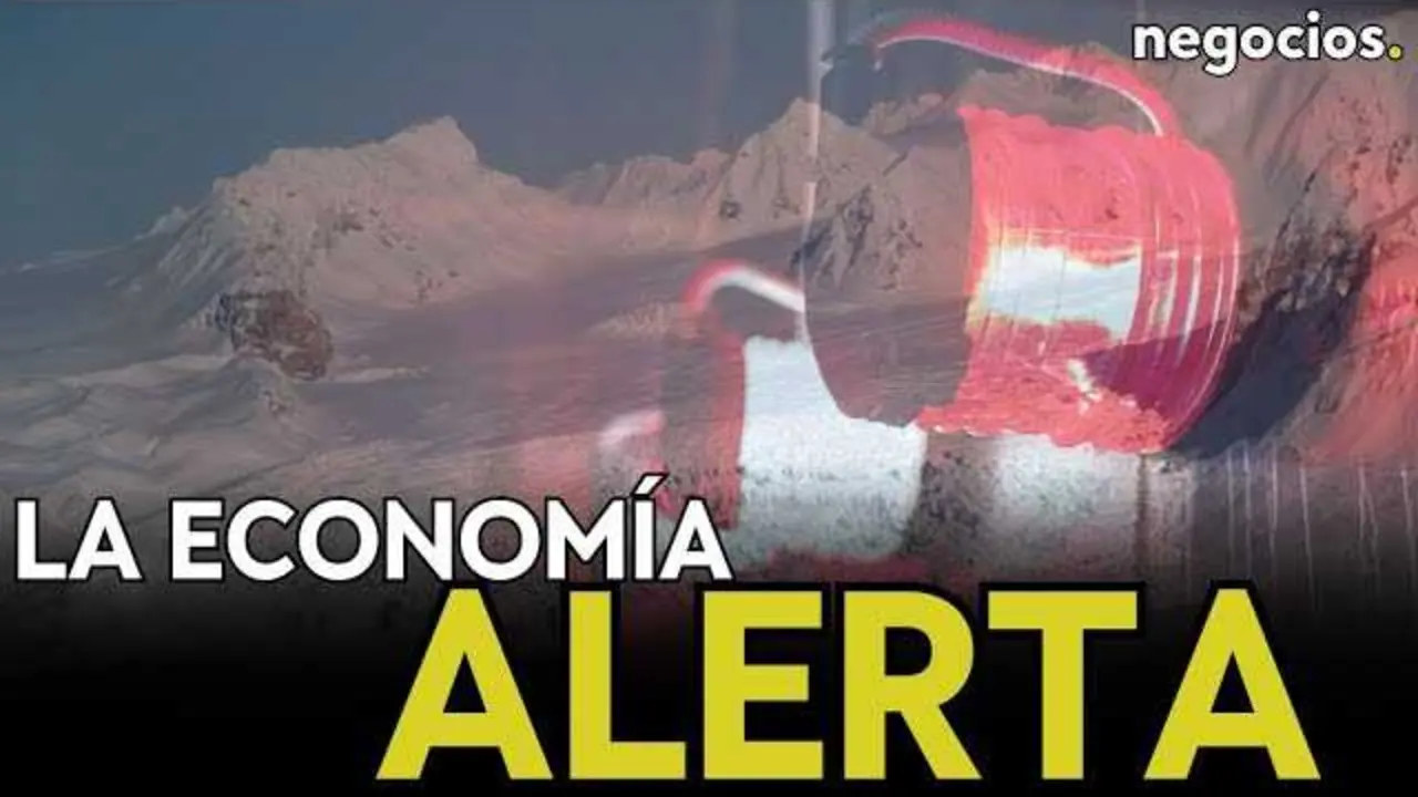 Vista satelital del &Aacute;rtico con afectaci&oacute;n evidente por el deshielo debido al calentamiento global.<br>                        <br>                        <br>                        <br>                      