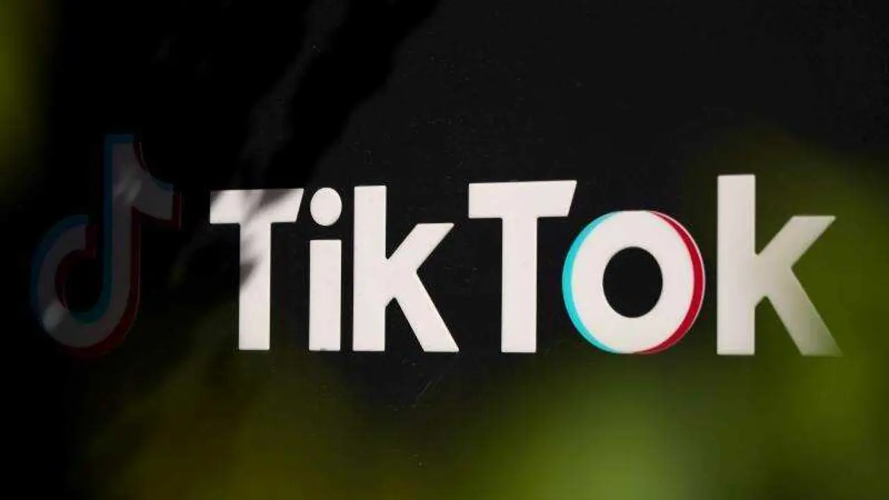 EPA-EFE/ALLISON DINNER