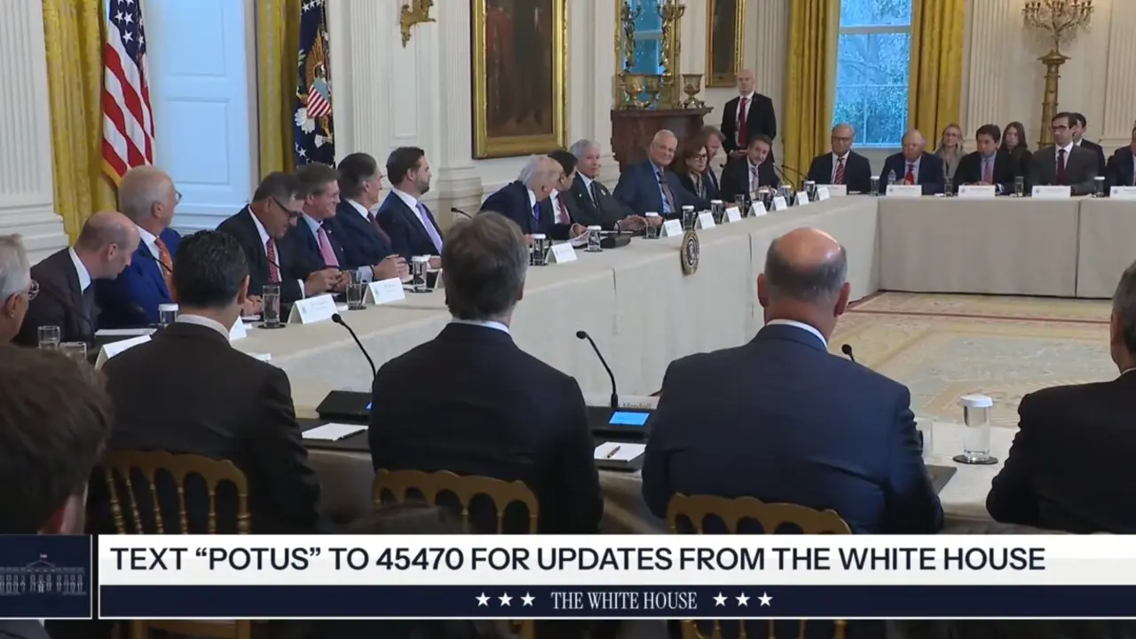 Trump arma megadeal petrolero con Venezuela con Josu Jon Imaz de Repsol