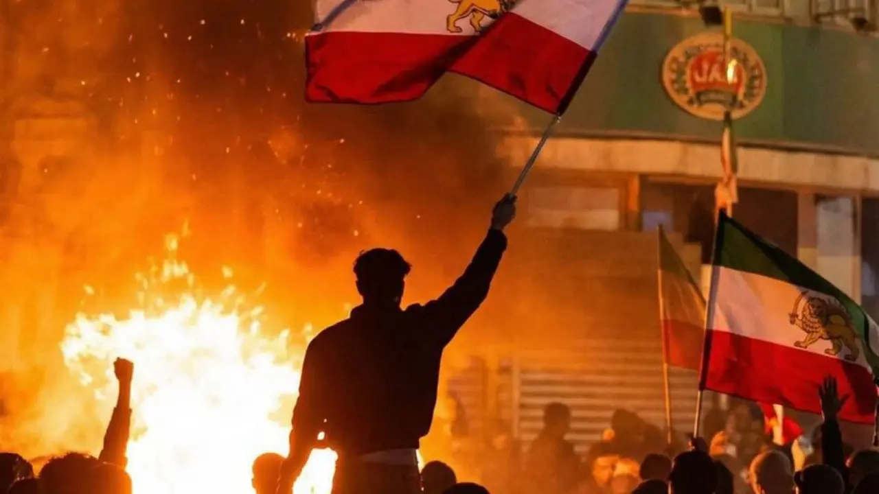 Ir&aacute;n en llamas: 65 muertos, mezquitas incendiadas y pulso a Occidente