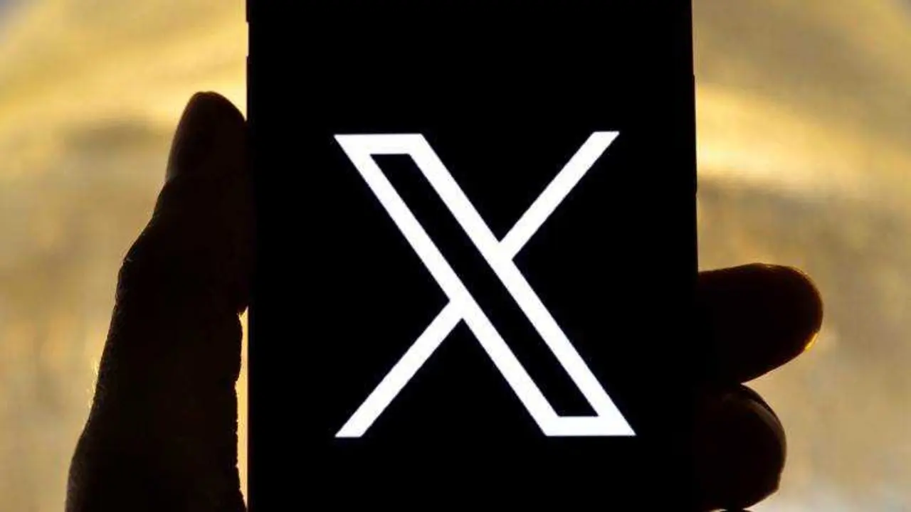 EPA-EFE/ETIENNE LAURENT