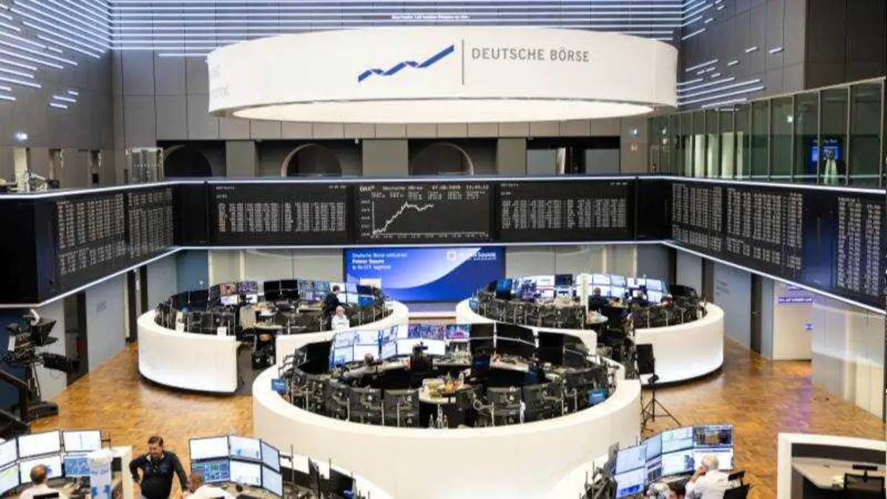 EPA/HANNES P. ALBERT