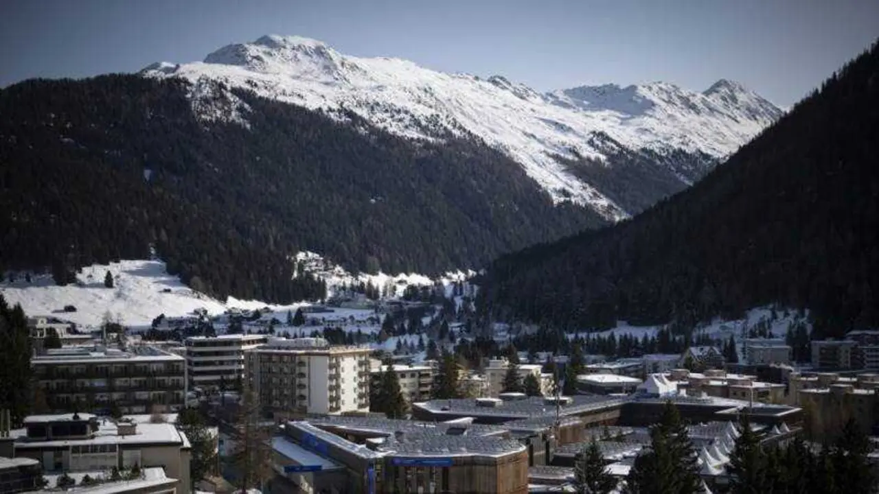 EPA/GIAN EHRENZELLER