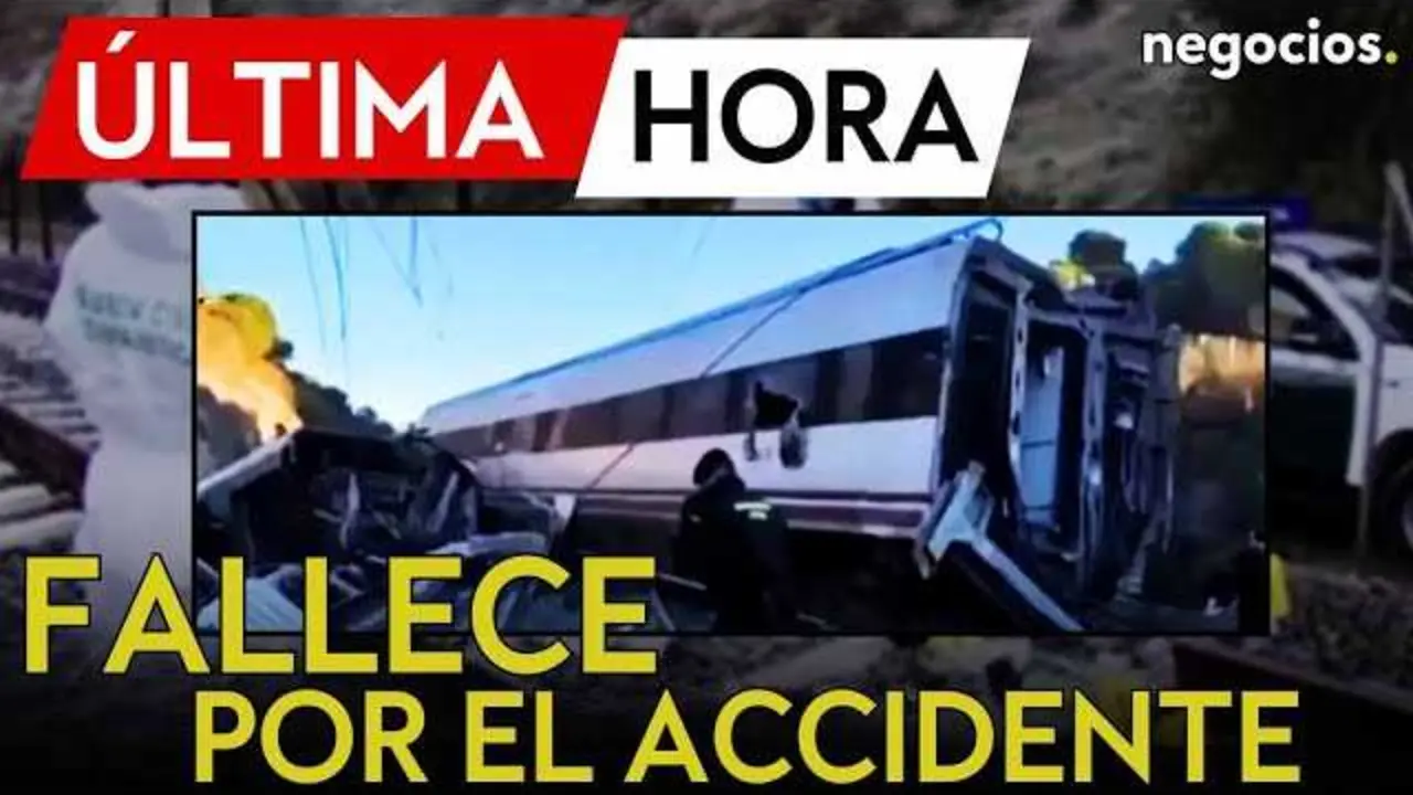Imagen del accidente ferroviario ocurrido en Adamuz, con los trenes implicados y equipos de emergencia en la escena.<br>                        <br>                        <br>                        <br>                      