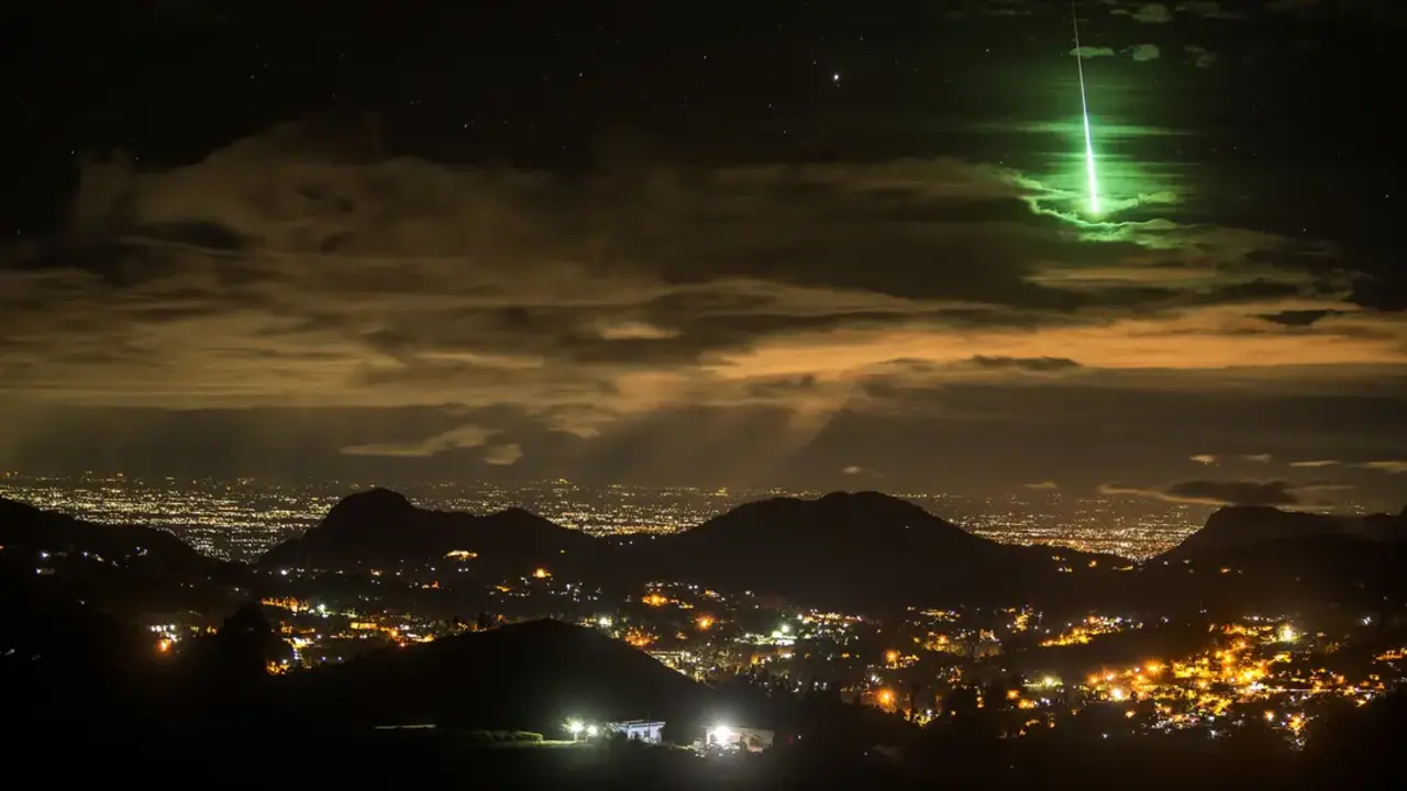 Cr&eacute;dito: Green Meteor Prasenjeet prasenjeetyadav.com/photographs