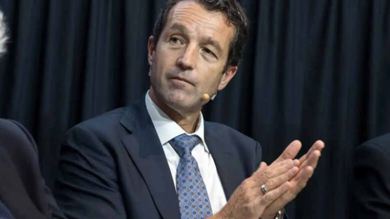 Presidente de Indra: Javier Escribano