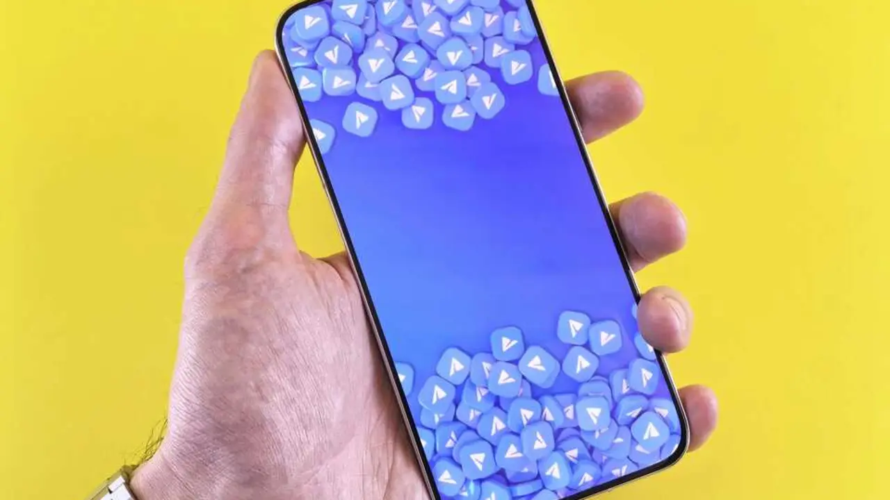 Telegram cc pexels-zeleboba-33384205