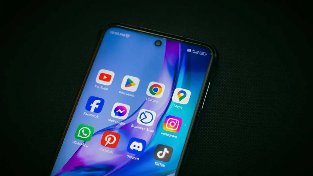 Social cc pexels-indraprojectsofficial-18663994