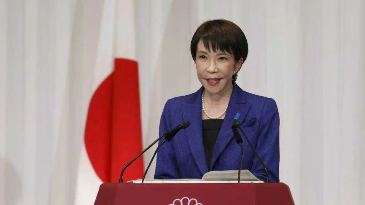 EPA/FRANCK ROBICHON / POOL