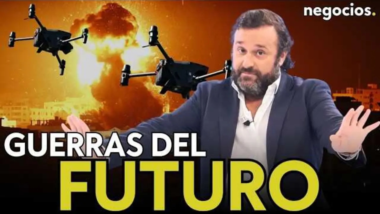 Fotograma del v&iacute;deo donde se discuten los drones y su impacto en conflictos b&eacute;licos modernos, con el uso de tecnolog&iacute;a y su incidencia geopol&iacute;tica.<br>                        <br>                        <br>                        <br>                      