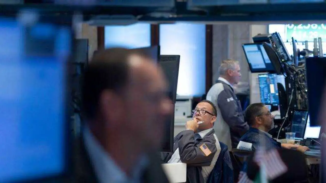 trader  EPA_JUSTIN LANE