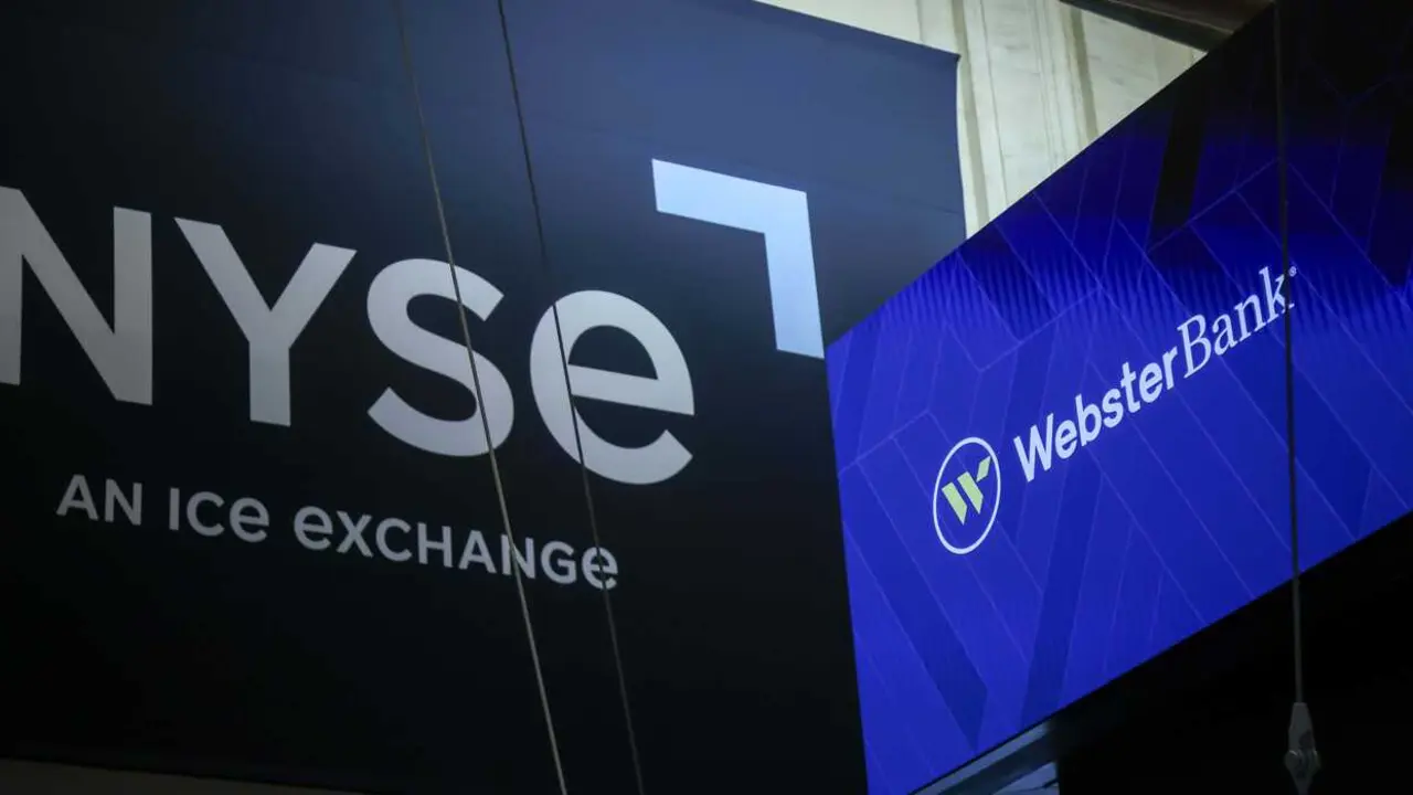 webster-santander-bloomberg