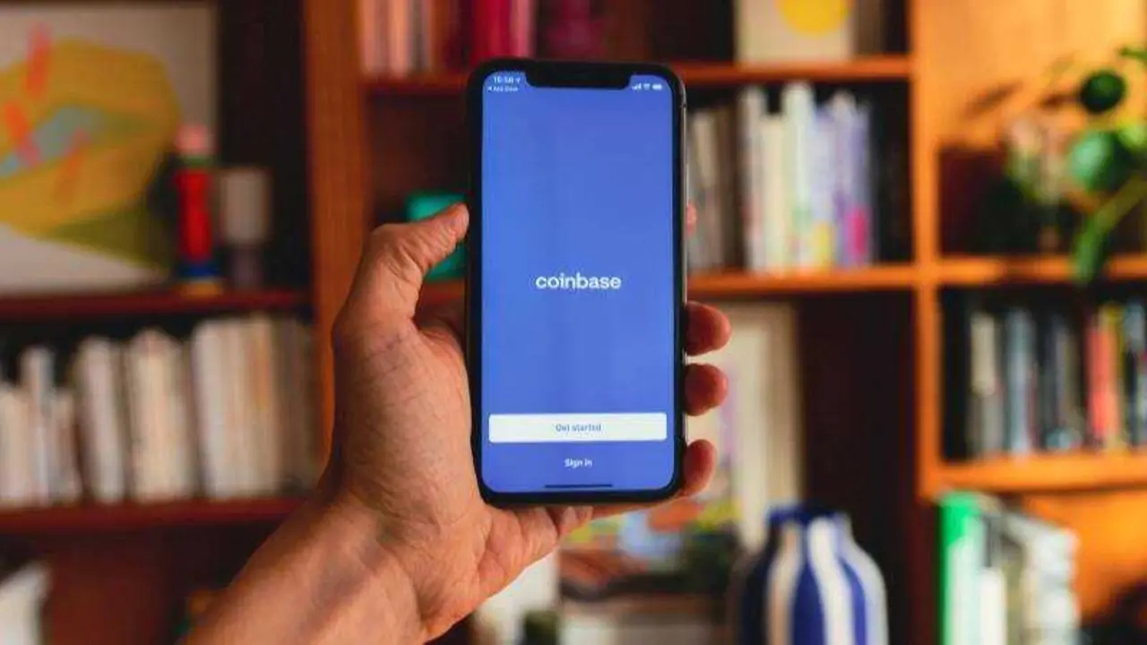 UNSPLASH.COM_RC.XYZ NFT GALLERY Coinbase