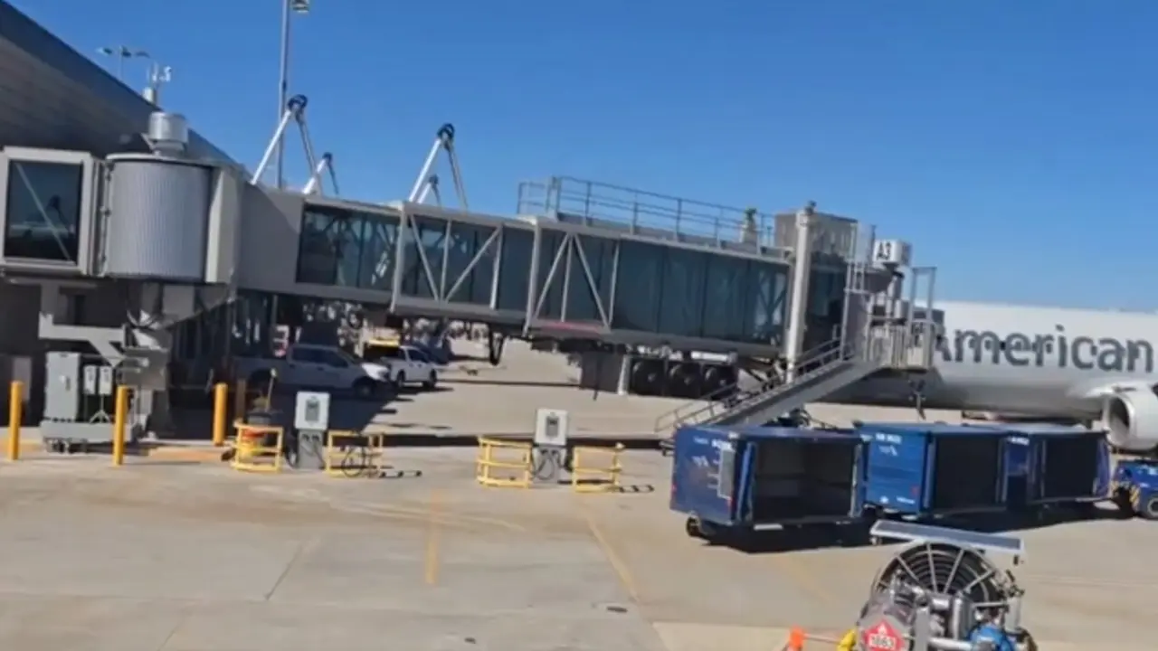 Evac&uacute;an el aeropuerto de Kansas City por una amenaza: la terminal reabre tras dos horas y el FBI la declara &ldquo;no cre&iacute;ble&rdquo;