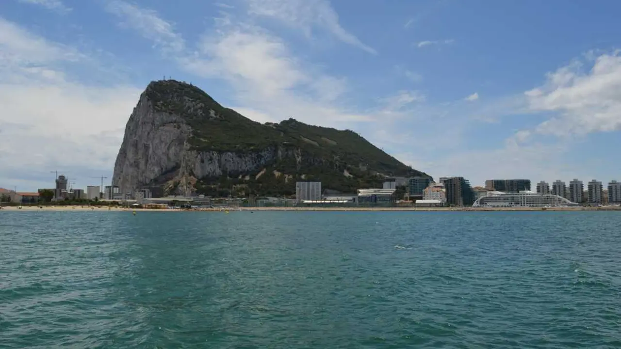 Gibraltar, Gibraltar cc pexels-anatolii-maksymov-11273998